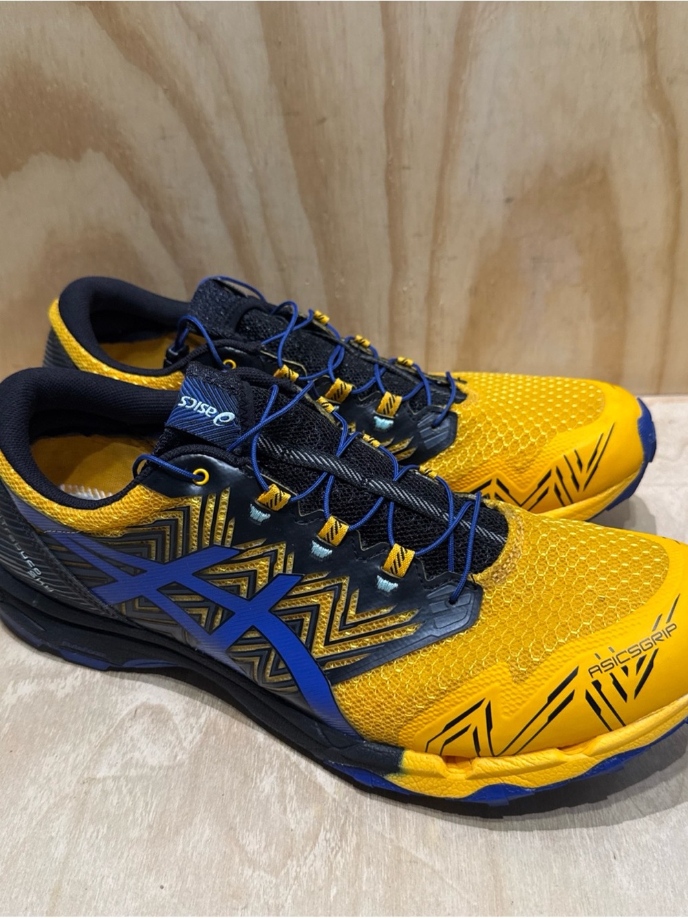 Size 14 - Asics Gel FujiTrabuco Sky Sunflower Monaco Blue